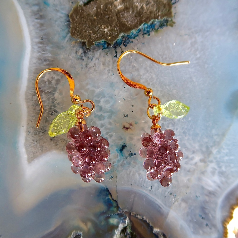 HANDMADE Grape 🍇 Dangle Earrings with leaf